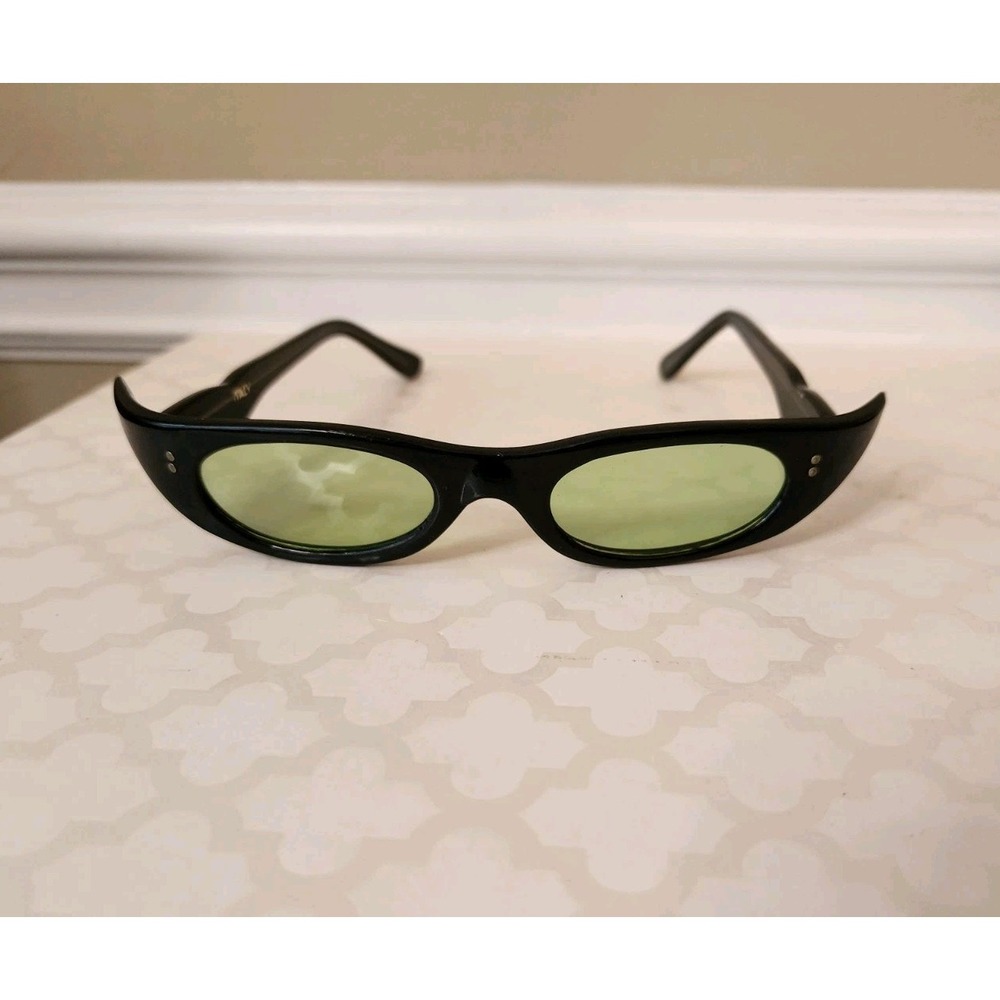 VTG MCM Italy Black Cat Eye Sunglasses Green Lens Rockabilly Mod Retro 60s